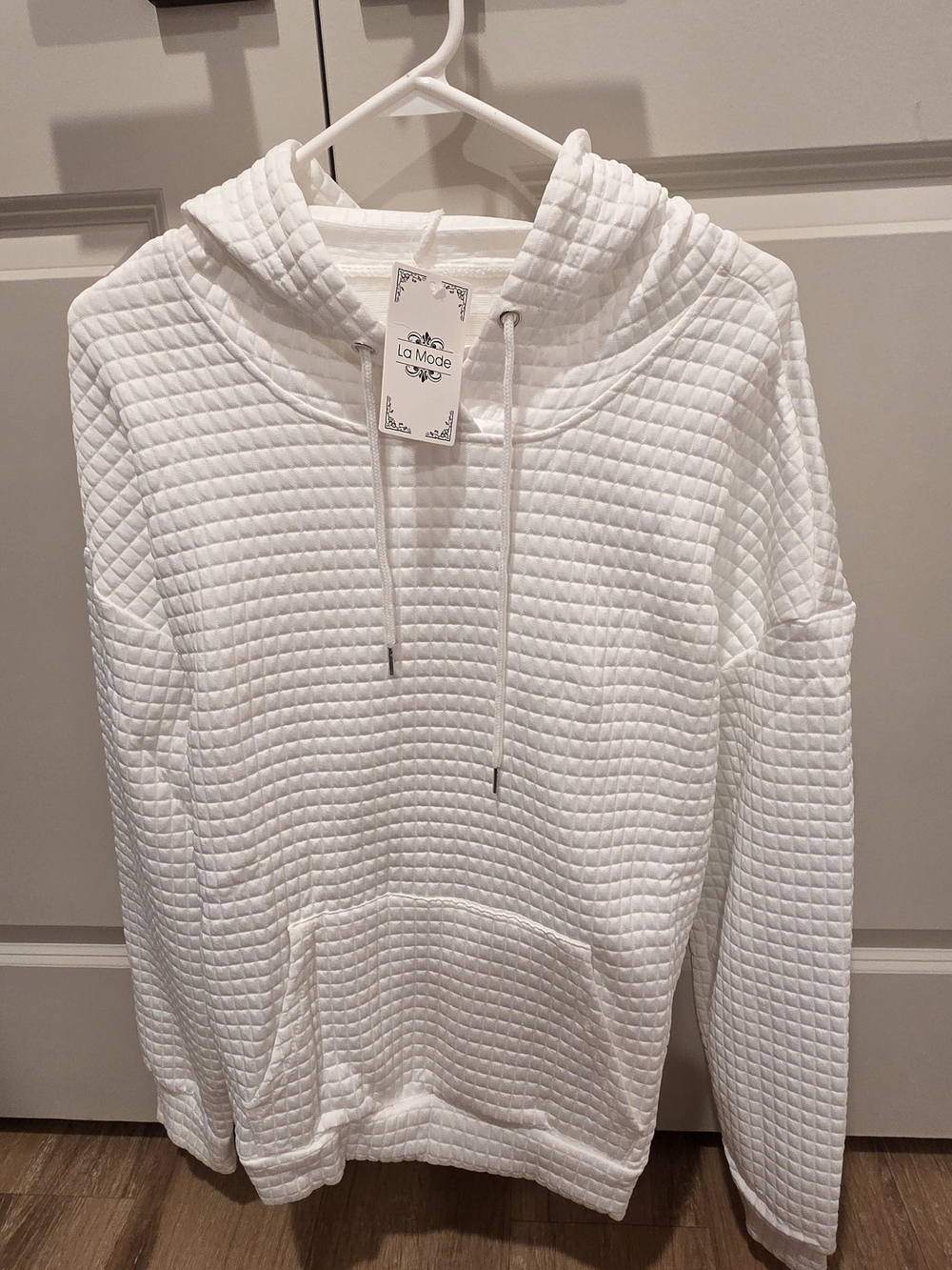 La Mode White Quilted Pullover Hoodie